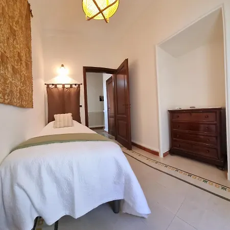 Dimora Ventimiglia アパート チェファル