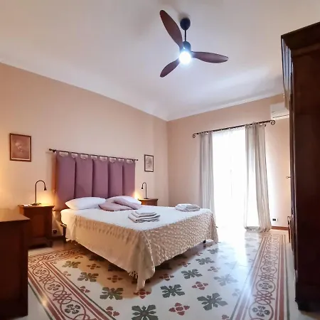 Dimora Ventimiglia Apartment *