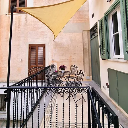 Dimora Ventimiglia チェファル