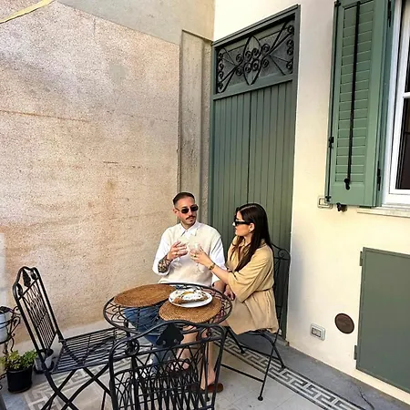 Dimora Ventimiglia Apartament